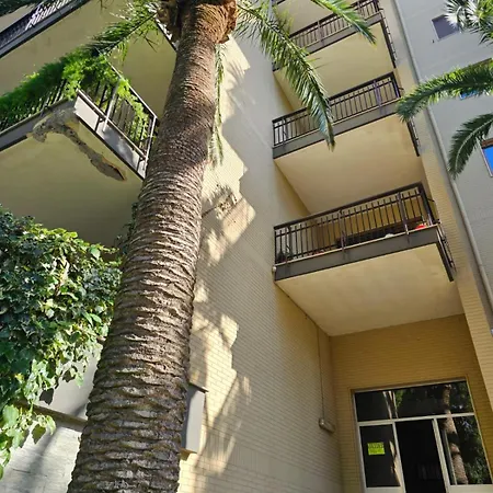 La Casa Di Telen Zona Policlinico Oncologico E De Grecis Apartmán *