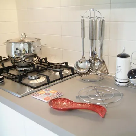 La Casa Di Telen Zona Policlinico Oncologico E De Grecis Apartamento *