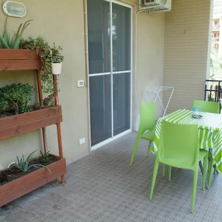 La Casa Di Telen Zona Policlinico Oncologico E De Grecis Apartman